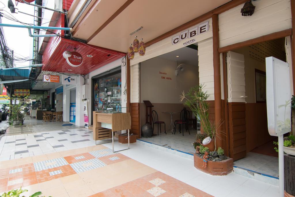 Cube Hostel Krabi town Buitenkant foto