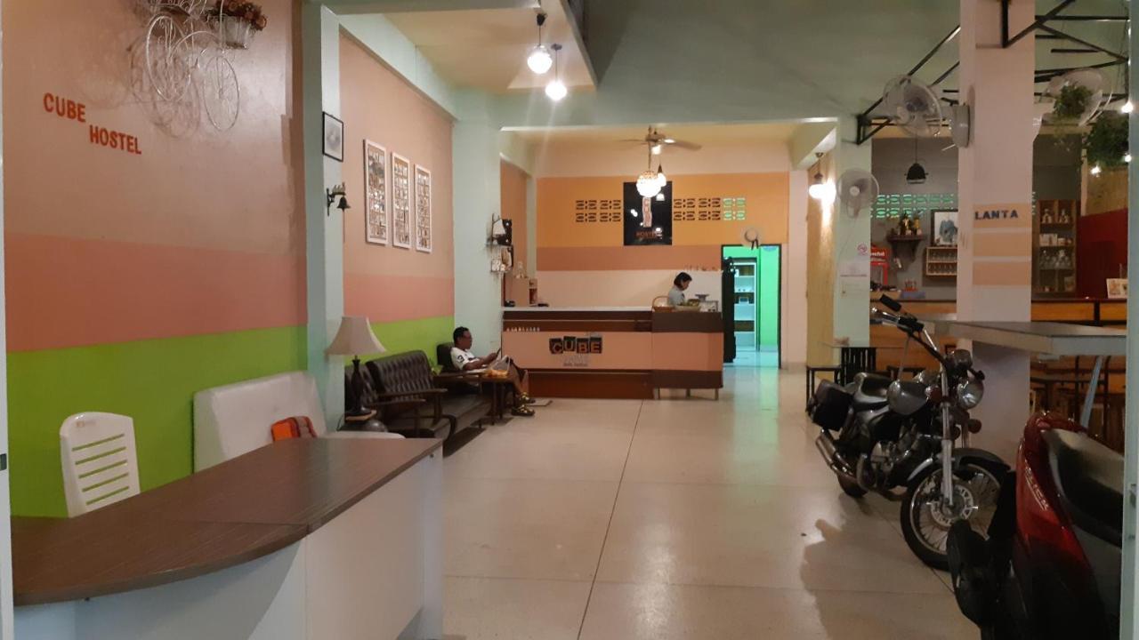 Cube Hostel Krabi town Buitenkant foto