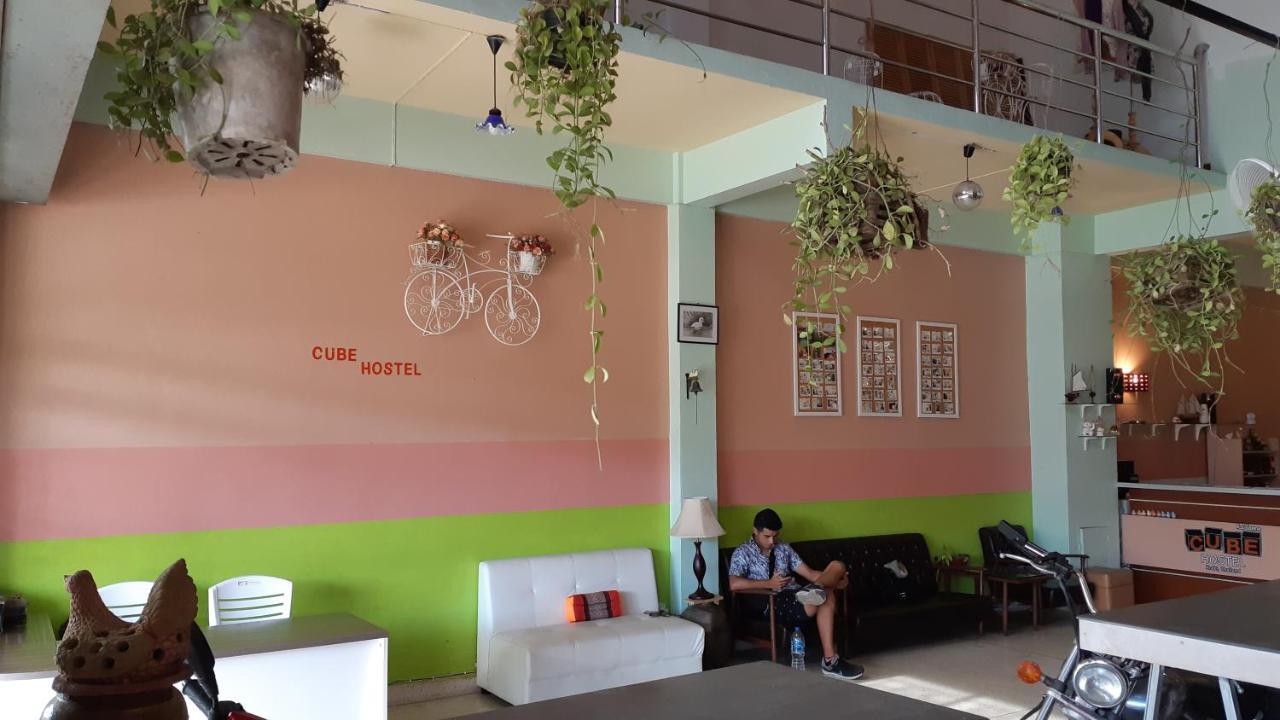 Cube Hostel Krabi town Buitenkant foto