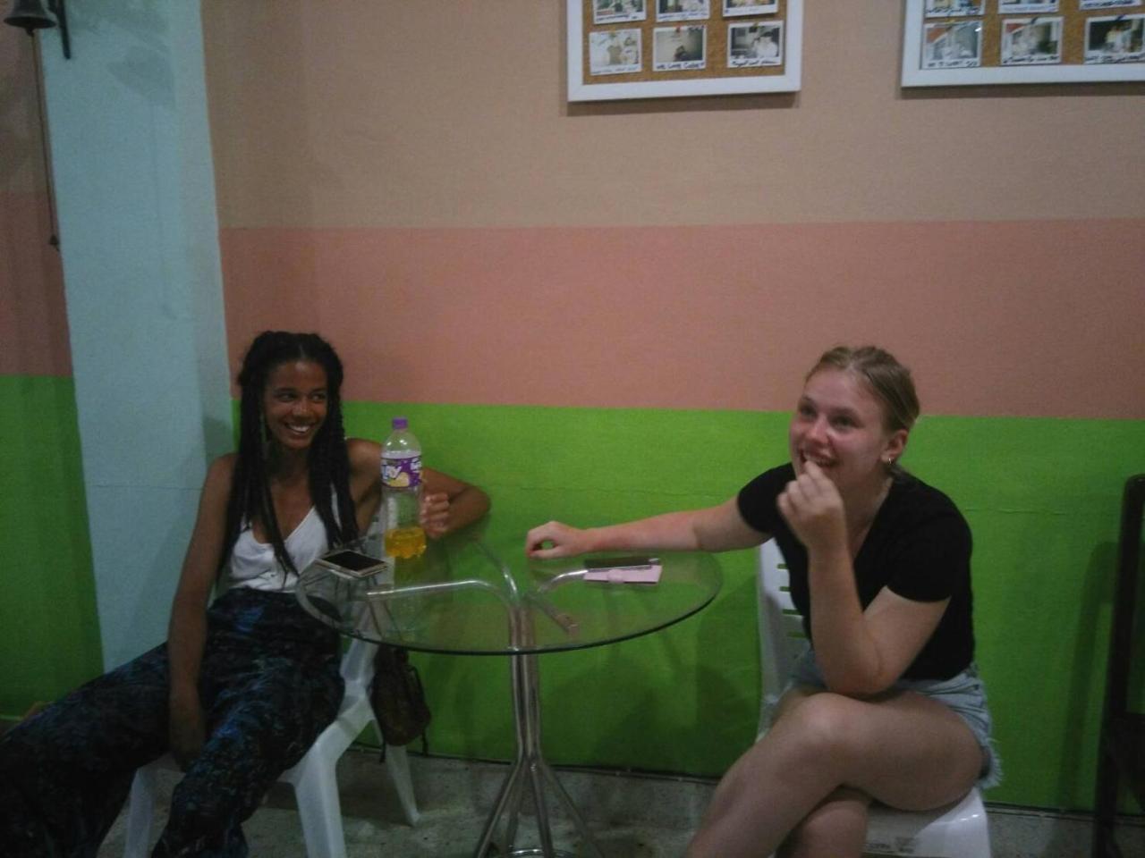 Cube Hostel Krabi town Buitenkant foto